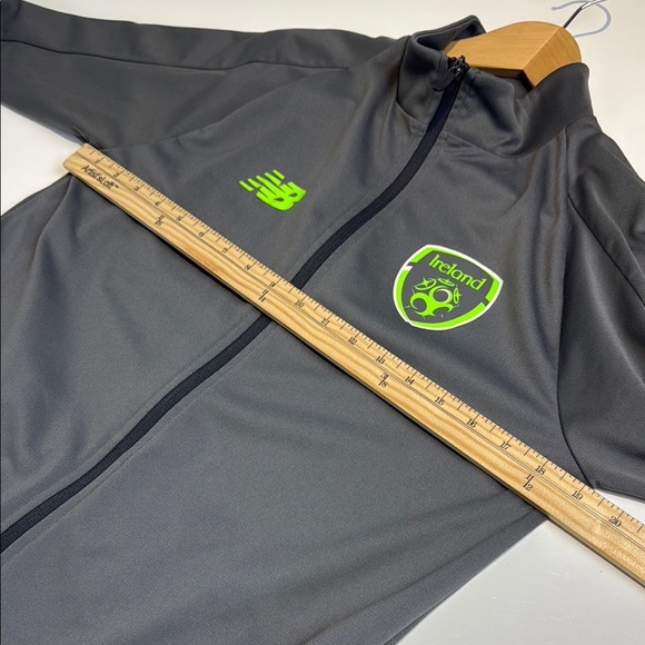 New Balance Ireland football Eire full zip training top New Balance Men's Medium - Picture 5 of 7